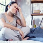 Почему менопауза увеличивает риски возникновения депрессии